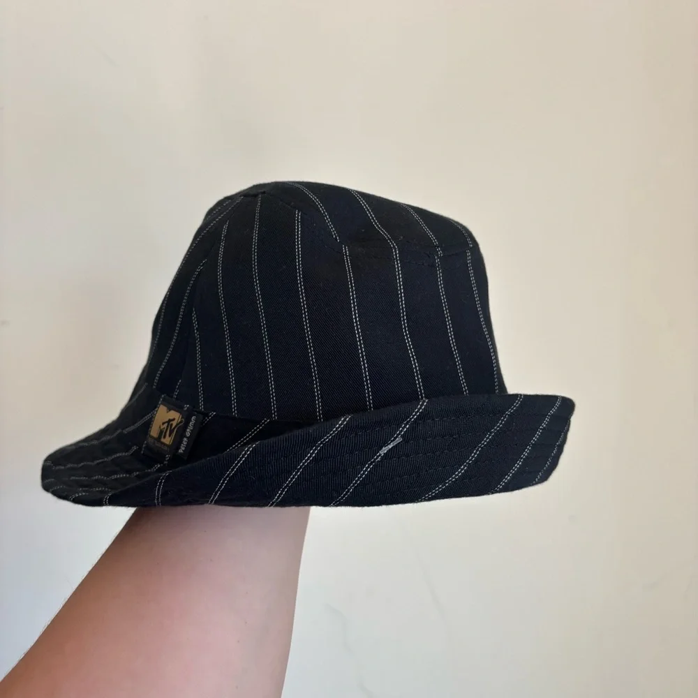 Peter Grimm Black White Stripe Fedora Hat Unisex Adult Polyester Cotton Size S/M - Picture 4 of 6
